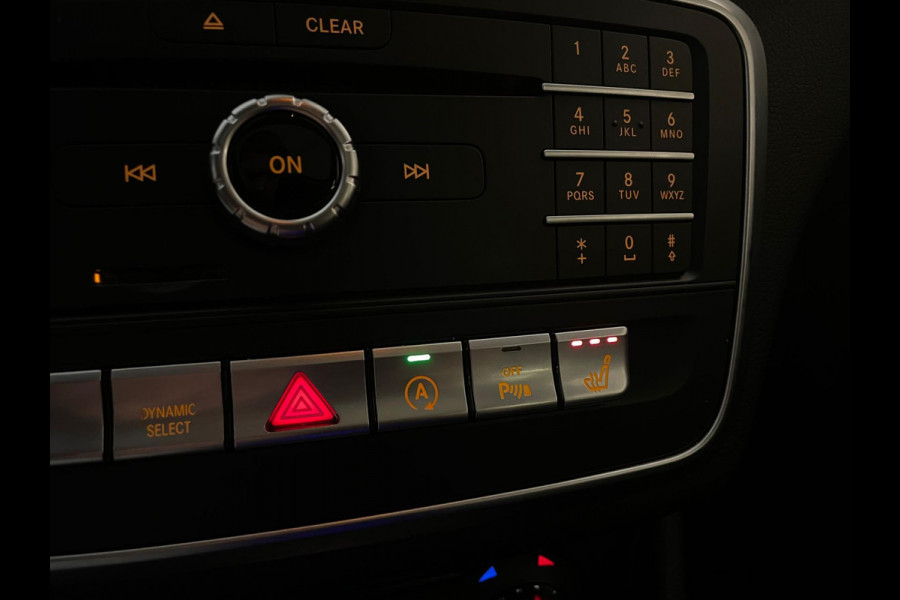 Mercedes-Benz CLA-Klasse 200 AMG LINE PANO AIRCO CLIMA NAVI CRUISE BLUETOOTH CAMERA AMBI LIGHT STOELVERW TREKHAAK PRIVACYGLAS