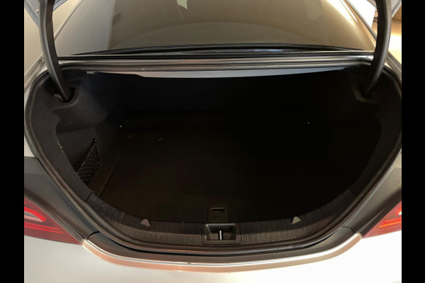 Mercedes-Benz CLA-Klasse 200 AMG LINE PANO AIRCO CLIMA NAVI CRUISE BLUETOOTH CAMERA AMBI LIGHT STOELVERW TREKHAAK PRIVACYGLAS