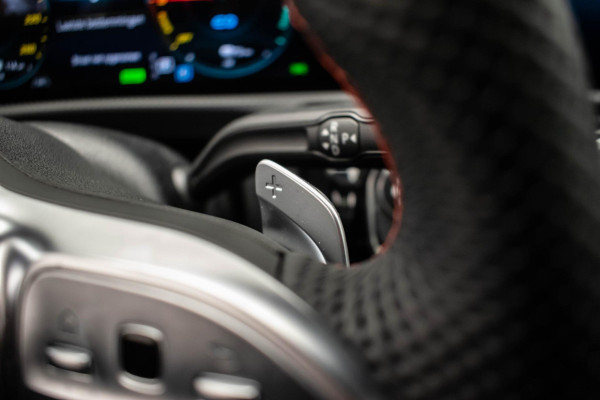 Mercedes-Benz A-Klasse A250 e AMG Line |Pano|Ambient|Camera