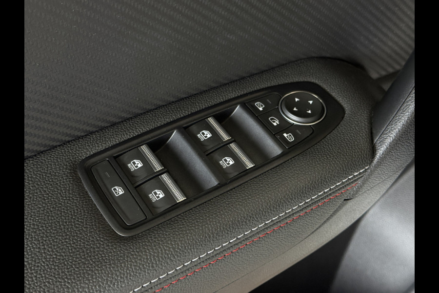 Renault Captur 1.3 TCe 140 R.S. Line Groot navi | Acc | Blindspot | Stoel&Stuur verwarming | 360 100% Renault Dealer onderhouden