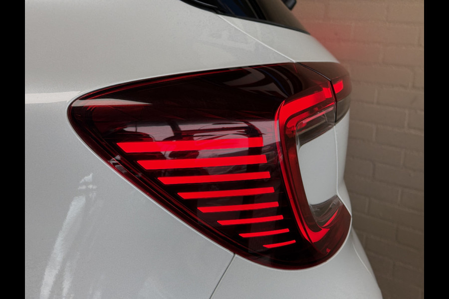 Renault Captur 1.3 TCe 140 R.S. Line Groot navi | Acc | Blindspot | Stoel&Stuur verwarming | 360 100% Renault Dealer onderhouden