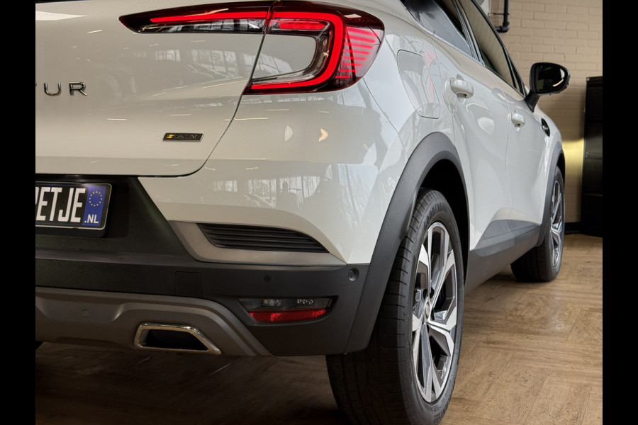 Renault Captur 1.3 TCe 140 R.S. Line Groot navi | Acc | Blindspot | Stoel&Stuur verwarming | 360 100% Renault Dealer onderhouden