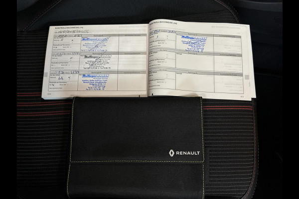 Renault Captur 1.3 TCe 140 R.S. Line Groot navi | Acc | Blindspot | Stoel&Stuur verwarming | 360 100% Renault Dealer onderhouden