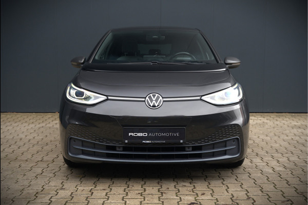 Volkswagen ID.3 First Plus 58 kWh | Stoelverwarming | Stuurverwarming | Camera | Adaptive Cruise Control | Navigatie | Keyless | Parkeersensoren | LED | Apple Carplay | NAP |