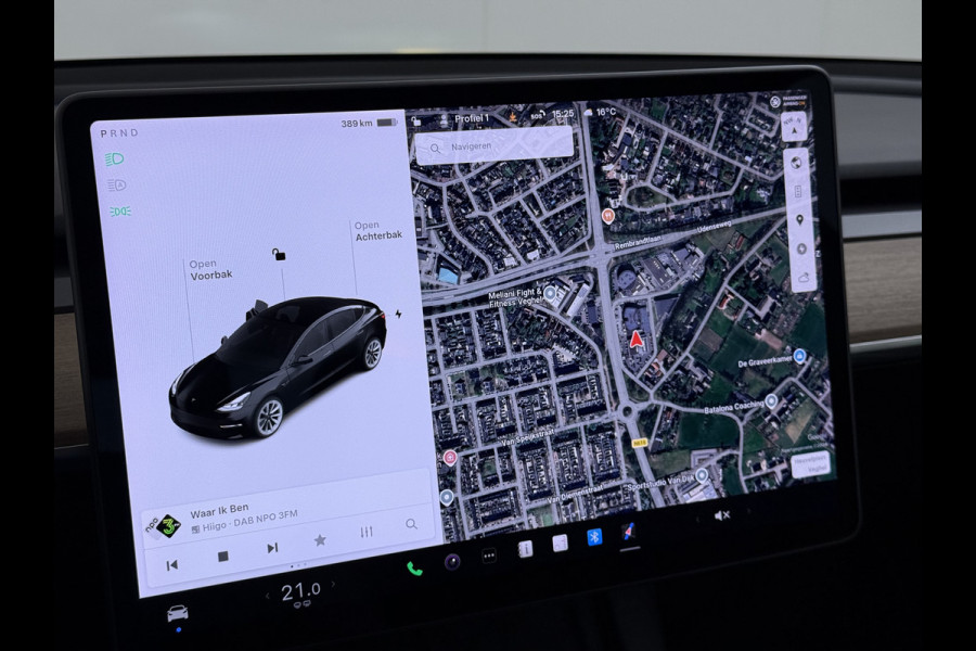 Tesla Model 3 Long Range AWD 75kWh Facelift Warmtepomp Lmv 19" AutoPilot Leder Panoramadak Adaptive-Cruise Camera's Elektr.-Stuur+Stoelen+Spie Navi LED DAB Voorverwarmen interieur Keyless One-Pedal-Drive 4WD SOH 87% Origineel Nederlandse Auto Fabrieksgarantie op Accu en Motor tot 21-12-2028/192.00km