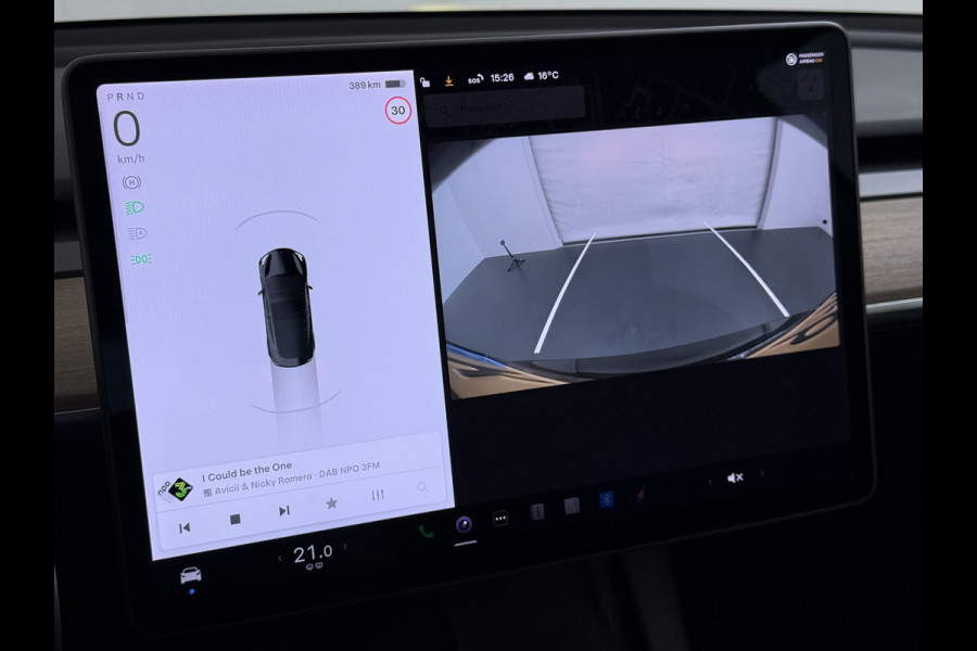 Tesla Model 3 Long Range AWD 75kWh Facelift Warmtepomp Lmv 19" AutoPilot Leder Panoramadak Adaptive-Cruise Camera's Elektr.-Stuur+Stoelen+Spie Navi LED DAB Voorverwarmen interieur Keyless One-Pedal-Drive 4WD SOH 87% Origineel Nederlandse Auto Fabrieksgarantie op Accu en Motor tot 21-12-2028/192.00km