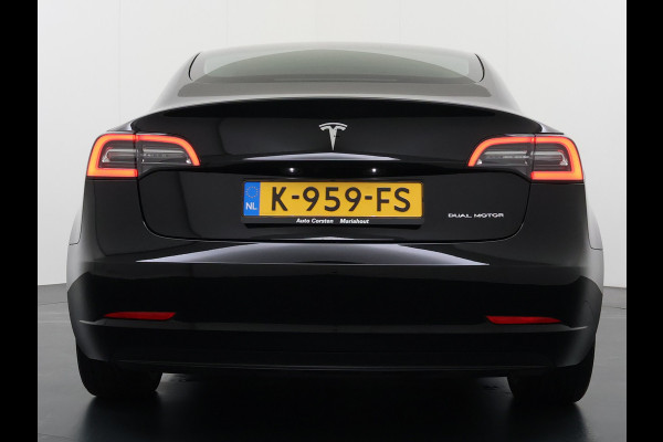 Tesla Model 3 Long Range AWD 75kWh Facelift Warmtepomp Lmv 19" AutoPilot Leder Panoramadak Adaptive-Cruise Camera's Elektr.-Stuur+Stoelen+Spie Navi LED DAB Voorverwarmen interieur Keyless One-Pedal-Drive 4WD SOH 87% Origineel Nederlandse Auto Fabrieksgarantie op Accu en Motor tot 21-12-2028/192.00km