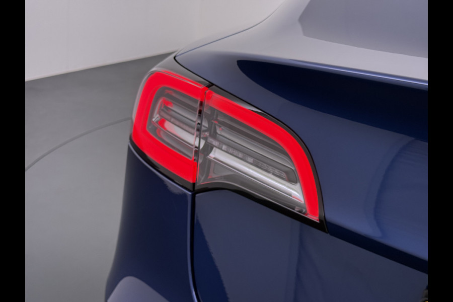 Tesla Model 3 RWD SR plus 325PK SOH 93% LFP Accu AutoPilot Leder Panoramadak Adaptive-Cruise Camera's Elektr.-Stuur+Stoelen+Spiegels+Geheugen+ Navi LED DAB Voorverwarmen Keyless One-Pedal-Drive Lmv 18" 1e Eigenaar Origineel Nederlandse Auto
