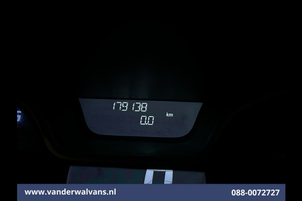 Fiat Talento 2.0 MultiJet 120pk L2H1 Euro6 Airco | Cruisecontrol | Trekhaak | Parkeersensoren Bijrijdersbank