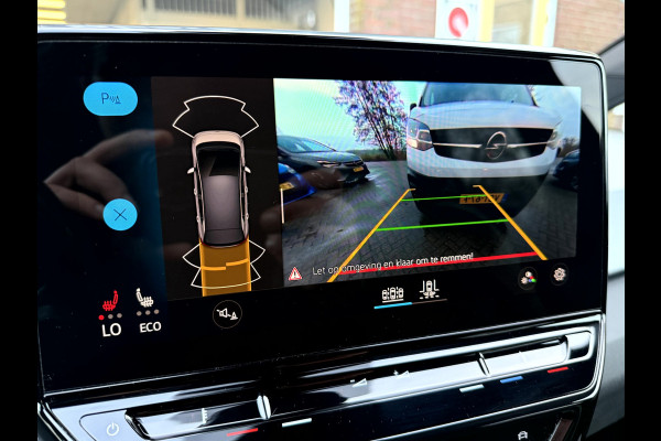 Volkswagen ID.3 First Plus 58 kWh Camera, 19''Lmv, Stoel/Stuurverwarming