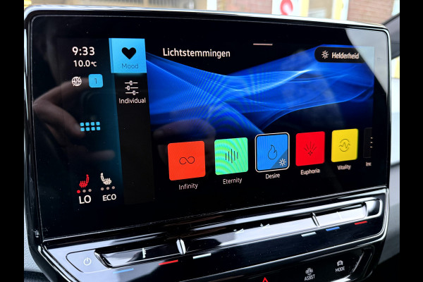 Volkswagen ID.3 First Plus 58 kWh Camera, 19''Lmv, Stoel/Stuurverwarming