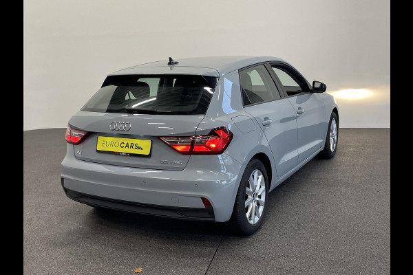 Audi A1 Sportback 35 TFSI 150pk S-tronic Navigatie Apple Carplay/Android Auto Parkeersensoren Virtual Cockpit Lichtmetalen velgen Airco