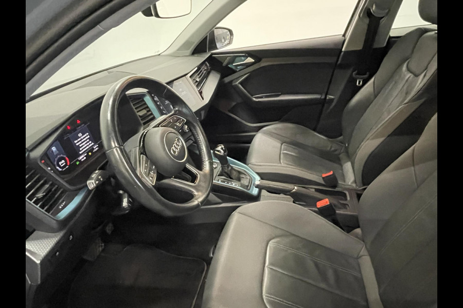 Audi A1 Sportback 35 TFSI 150pk S-tronic Navigatie Apple Carplay/Android Auto Parkeersensoren Virtual Cockpit Lichtmetalen velgen Airco