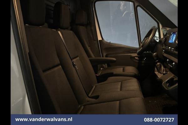 Mercedes-Benz Sprinter 317 CDI 170pk L3H2 Euro6 Airco | Camera | Navigatie | Apple Carplay | Chauffeursstoel Android Auto, Bijrijdersbank