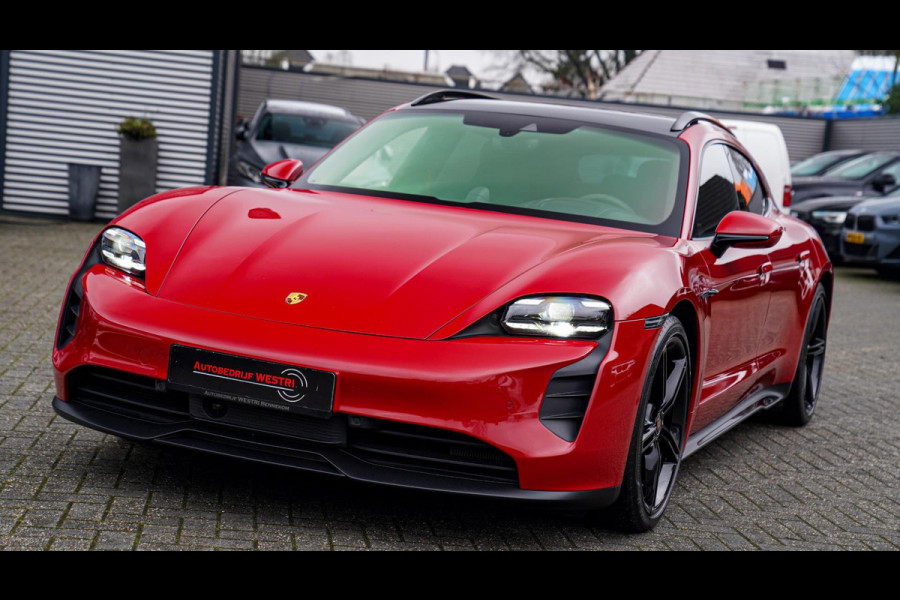 Porsche Taycan Sport Turismo GTS 93 kWh | Luchtvering / LIFT | Bose surround sound | Panorama | Luxe Leder / Alcantara | Sfeerverl