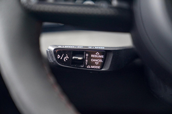 Porsche Taycan Sport Turismo GTS 93 kWh | Luchtvering / LIFT | Bose surround sound | Panorama | Luxe Leder / Alcantara | Sfeerverl