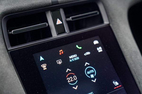 Porsche Taycan Sport Turismo GTS 93 kWh | Luchtvering / LIFT | Bose surround sound | Panorama | Luxe Leder / Alcantara | Sfeerverl