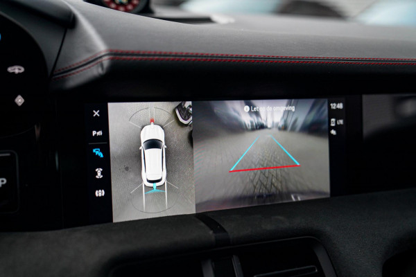 Porsche Taycan Sport Turismo GTS 93 kWh | Luchtvering / LIFT | Bose surround sound | Panorama | Luxe Leder / Alcantara | Sfeerverl