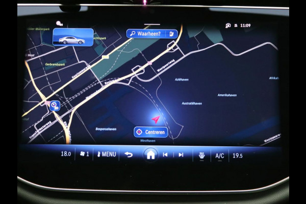 Mercedes-Benz E-Klasse 300 e Sport Edition AMG Line | Panorama Schuif-Kanteldak | Distronic | Lederen bekleding | Alarm | Parkeerpakket met 360°-camera | 20 Inch AMG Velgen. Inclusief 24 maanden MB Certified garantie voor Europa.