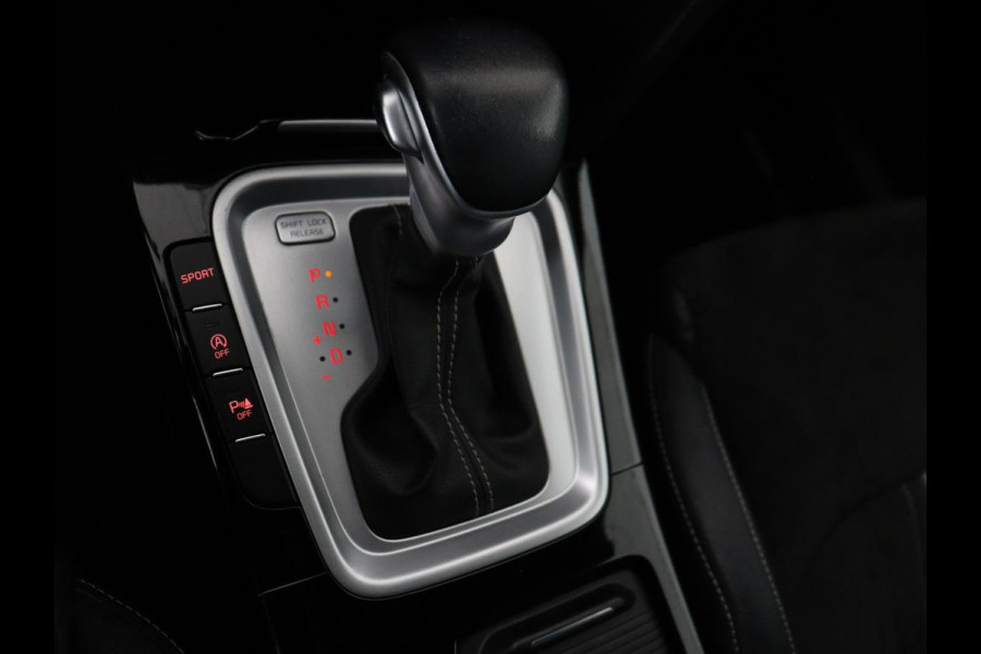 Kia ProCeed 1.5 T-GDI GT-PlusLine | Panoramadak | Leder/Alcantara | Adaptive cruise | Stoelverwarming | Carplay | Full LED | Navigatie | Stuurverwarming | JBL Sound
