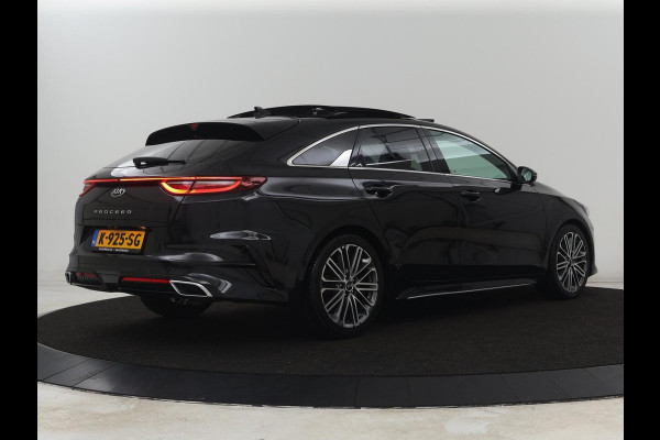 Kia ProCeed 1.5 T-GDI GT-PlusLine | Panoramadak | Leder/Alcantara | Adaptive cruise | Stoelverwarming | Carplay | Full LED | Navigatie | Stuurverwarming | JBL Sound