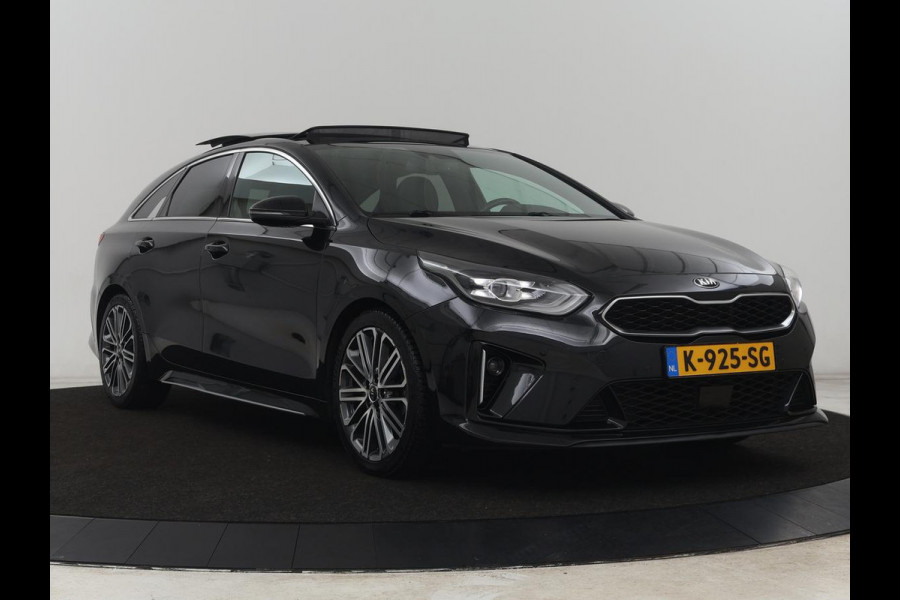 Kia ProCeed 1.5 T-GDI GT-PlusLine | Panoramadak | Leder/Alcantara | Adaptive cruise | Stoelverwarming | Carplay | Full LED | Navigatie | Stuurverwarming | JBL Sound