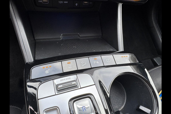 Hyundai Tucson 1.6 T-GDI HEV 180PK /Led /Pano /Winterpakket