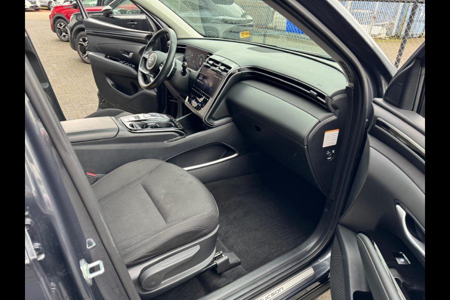 Hyundai Tucson 1.6 T-GDI HEV 180PK /Led /Pano /Winterpakket