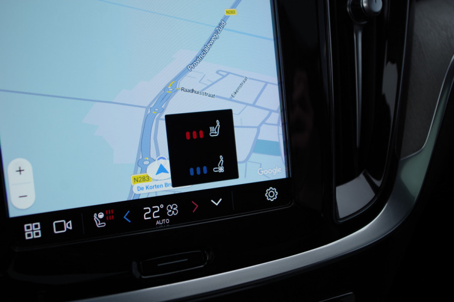 Volvo V60 2.0 T8 456 PK Plug-in Hybrid AWD Ultimate Dark Long Range, Panoramadak, Trekhaak, H/K Sound, 360 Camera,