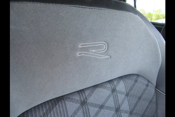 Volkswagen Tiguan 1.4 TSI eHybrid PHEV R-Line Business+ | LED Matrix | Camera | Adaptive CC | Black Pack | (occasion)