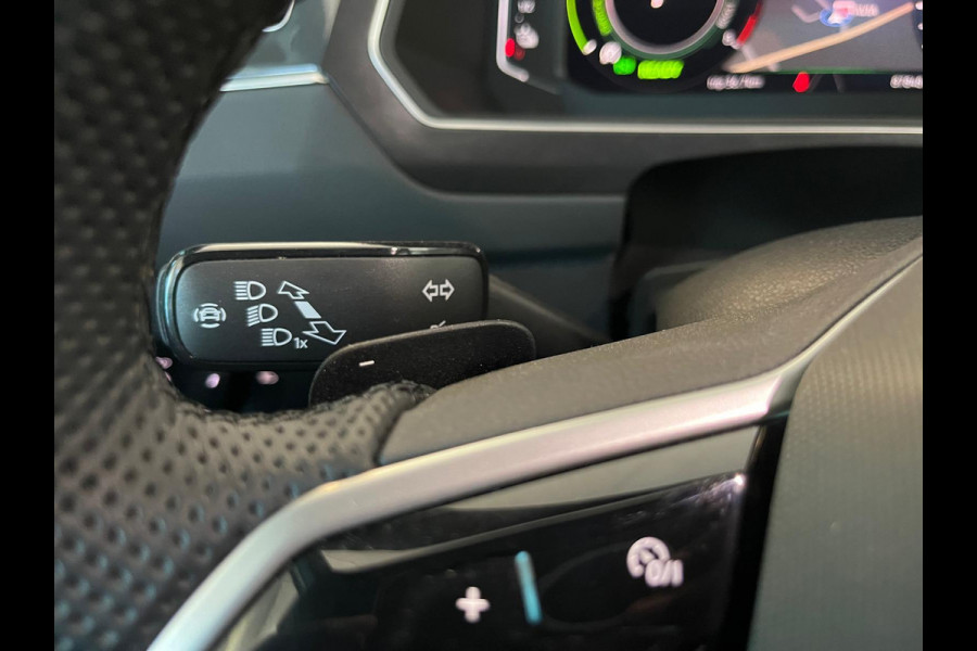 Volkswagen Tiguan 1.4 TSI eHybrid PHEV R-Line Business+ | LED Matrix | Camera | Adaptive CC | Black Pack | (occasion)