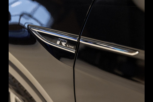 Volkswagen T-Cross 1.0 TSI R-Line / 115pk / Adaptieve cruise control / Automatische klimaatregeling /