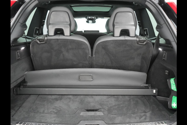 Volvo XC90 T8 Recharge AWD Ultimate Dark Plug In Hybrid Long Range 7 Zits 456pk Dealer O.H PHEV | Luchtvering | Trekhaak Af Fabriek | Panodak | Bowers & Wilkins | 360 Camera | Head Up | Adaptive Cruise | Lederen Sportstoelen Memory & Verwarmd | Keyless | Navigatie | Blis | Virtual