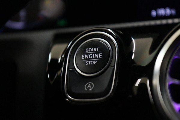 Mercedes-Benz CLA-Klasse 220 ORANGE EDITION Nap/Dealeronderhoud/Pano/Memory/Sfeer/Cam/carplay/BOMVOL