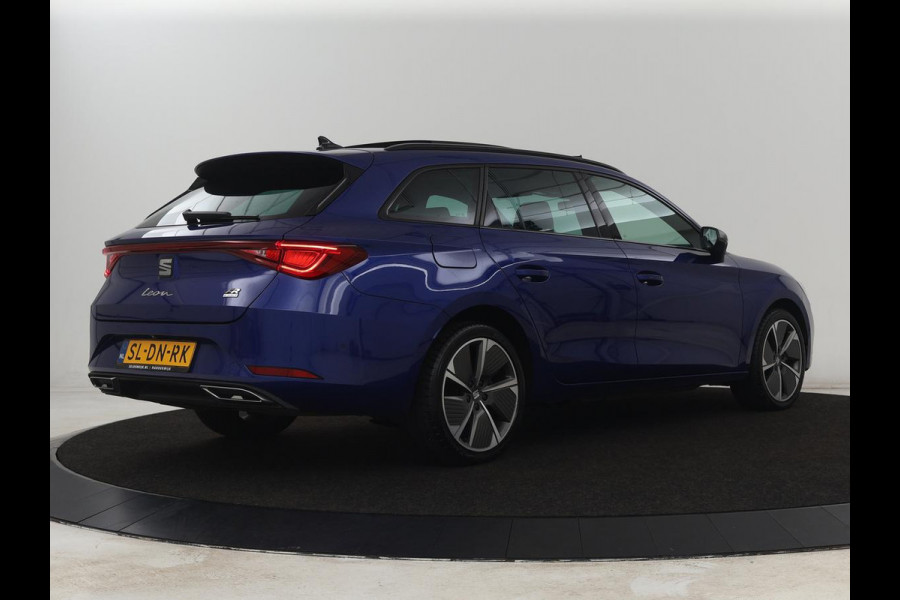 Seat Leon 1.4 TSI eHybrid PHEV FR | Panoramadak | Stoelverwarming | Leder/Alcantara | Adaptive cruise | Camera | Carplay | Navigatie | Stuurverwarming | Plug In