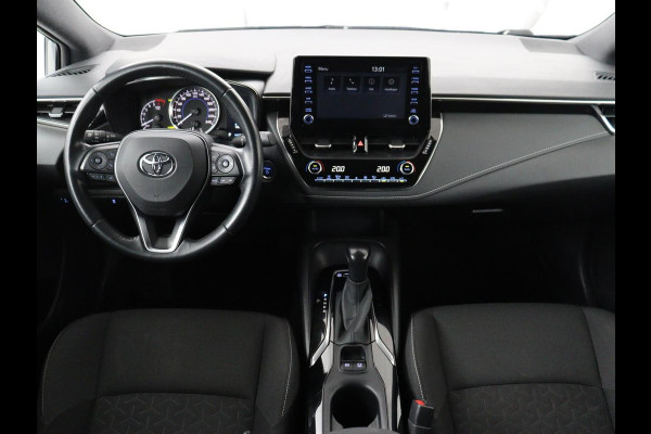 Toyota Corolla 1.8 Hybrid Business | Trekhaak | Camera | Adaptive cruise | Carplay | Full LED | Climate control | Bluetooth | DAB | Getint glas