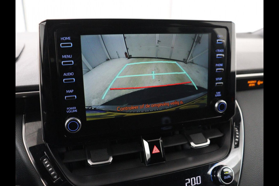 Toyota Corolla 1.8 Hybrid Business | Trekhaak | Camera | Adaptive cruise | Carplay | Full LED | Climate control | Bluetooth | DAB | Getint glas