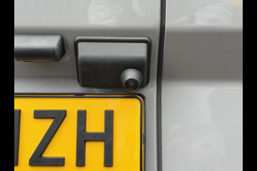 Ford E-Transit Cust. 320 L1H1 Limited 65 kWh/ 218 PK Direct leverbaar/stoel&stuur verwaming/B&O/ Camera