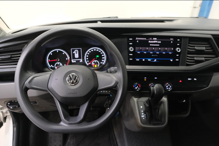 Volkswagen Transporter 2.0 TDI 150PK L2H1 Automaat - N.A.P. Airco, Navi, Cruise, Camera.