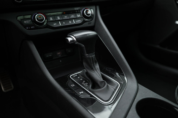 Kia Niro 1.6 GDi PHEV DynamicLine |Pano|Memory|Leder|JBL|Carplay|