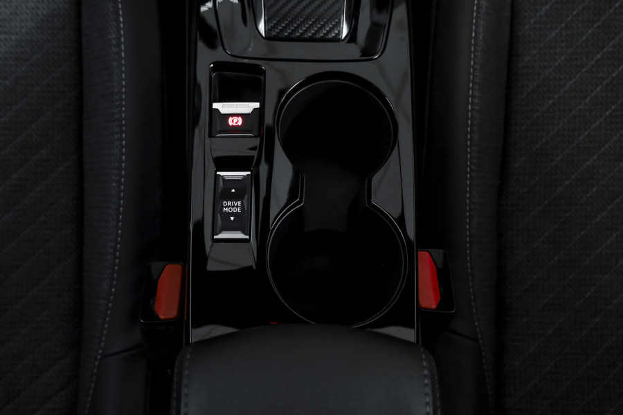 Peugeot 2008 1.2 Hybrid 145 Allure - Automaat | Dig. Cockpit | Adapt. Cruise | Stoelverw. | PDC | Camera | App. Connect | ECC | DAB | LM 17" | 5030