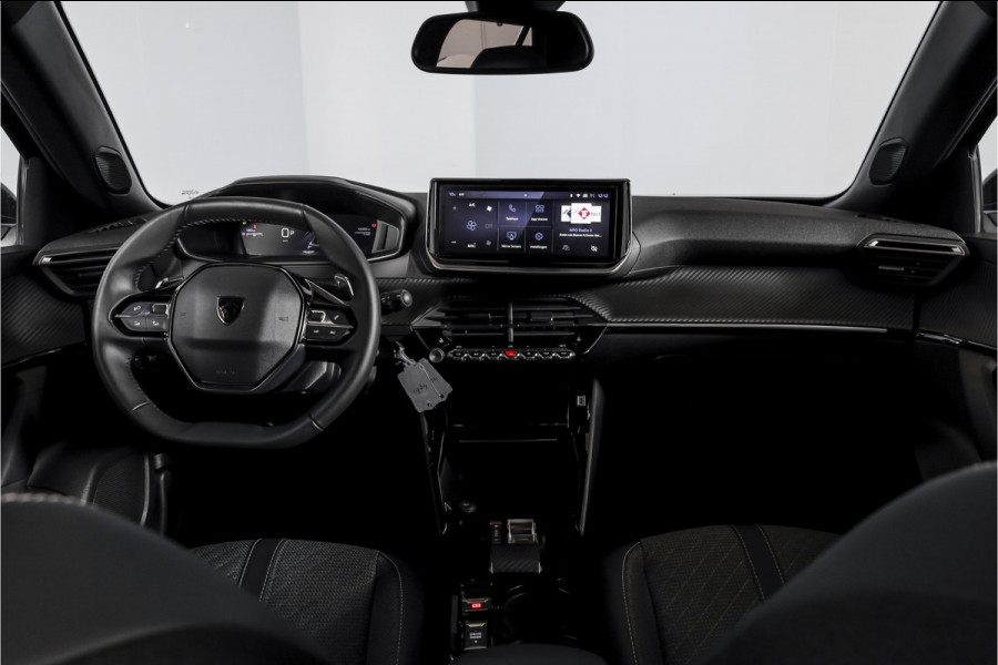 Peugeot 2008 1.2 Hybrid 145 Allure - Automaat | Dig. Cockpit | Adapt. Cruise | Stoelverw. | PDC | Camera | App. Connect | ECC | DAB | LM 17" | 2456