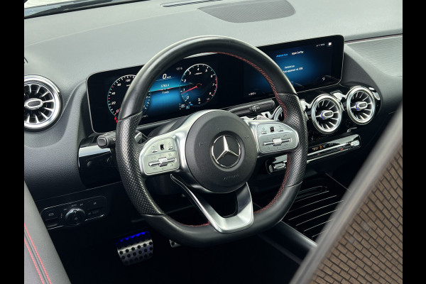 Mercedes-Benz B-Klasse 200 Business Solution AMG | Pano | Trekhaak | Memory | Sfeerverlichting