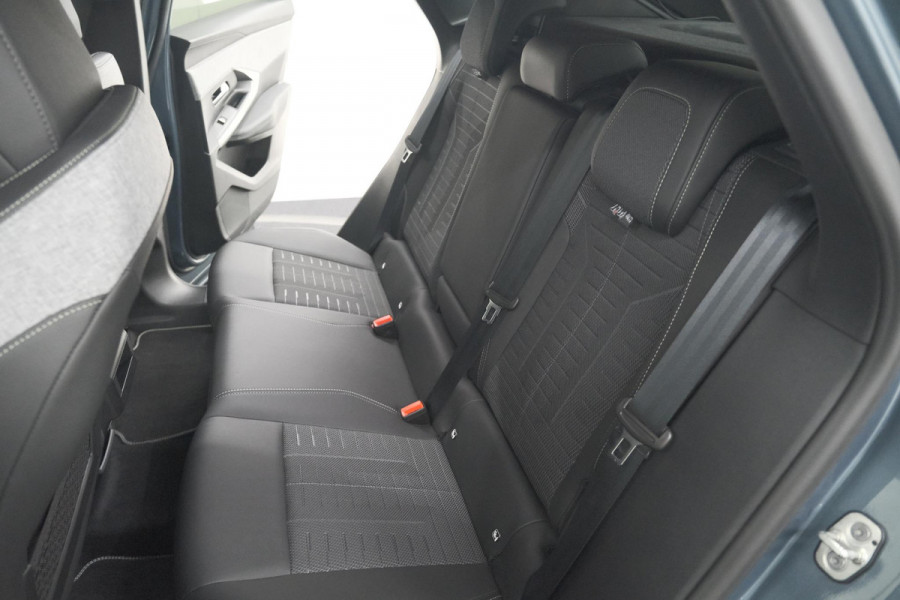 Peugeot 3008 1.2 Hybrid 145 GT | Trekhaak | Elektronische Kofferklep | Adaptieve Cruise Control | Camera