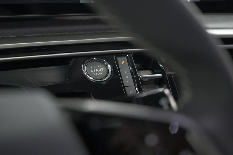 Peugeot 3008 1.2 Hybrid 145 GT | Trekhaak | Elektronische Kofferklep | Adaptieve Cruise Control | Camera