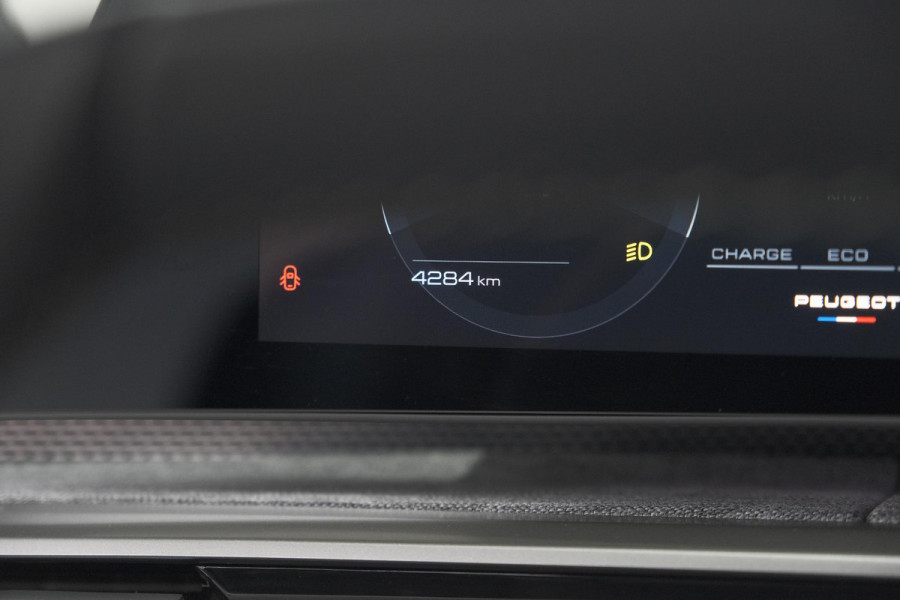 Peugeot 3008 1.2 Hybrid 145 GT | Trekhaak | Elektronische Kofferklep | Adaptieve Cruise Control | Camera