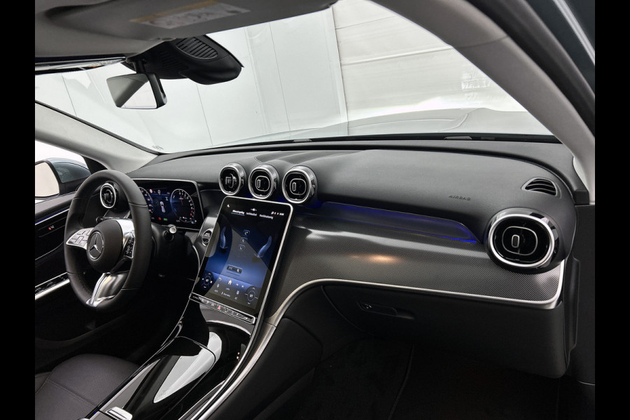 Mercedes-Benz GLC 300e 4MATIC Business Solution Luxury | Panoramaschuifdak | Trekhaak | Smartphone integratie | Easypack achterklep | URBAN GUARD voertuigbescherming plus | Stoelverwarming voor |