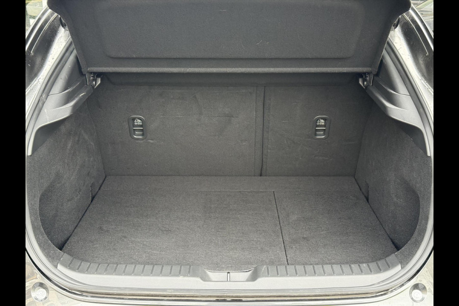 Mazda CX-30 E-SkyActiv-G Hybrid 140pk Homura | Head up display, Keyless, Elektrische achterklep, Stoelvewarming, Dodehoekherkenning, CarPlay