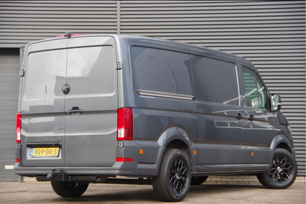 Volkswagen Crafter 2.0 TDI L3H2 177PK AUT. 2X SCHUIFDEUR, LED, TREKHAAK, ADAPT. CRUISE, NAVI, AIRCO, STOELVERWARMING, GEVEERDE STOEL, NL AUTO, NAP