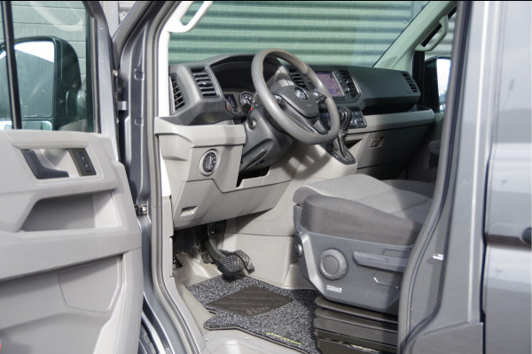Volkswagen Crafter 2.0 TDI L3H2 177PK AUT. 2X SCHUIFDEUR, LED, TREKHAAK, ADAPT. CRUISE, NAVI, AIRCO, STOELVERWARMING, GEVEERDE STOEL, NL AUTO, NAP